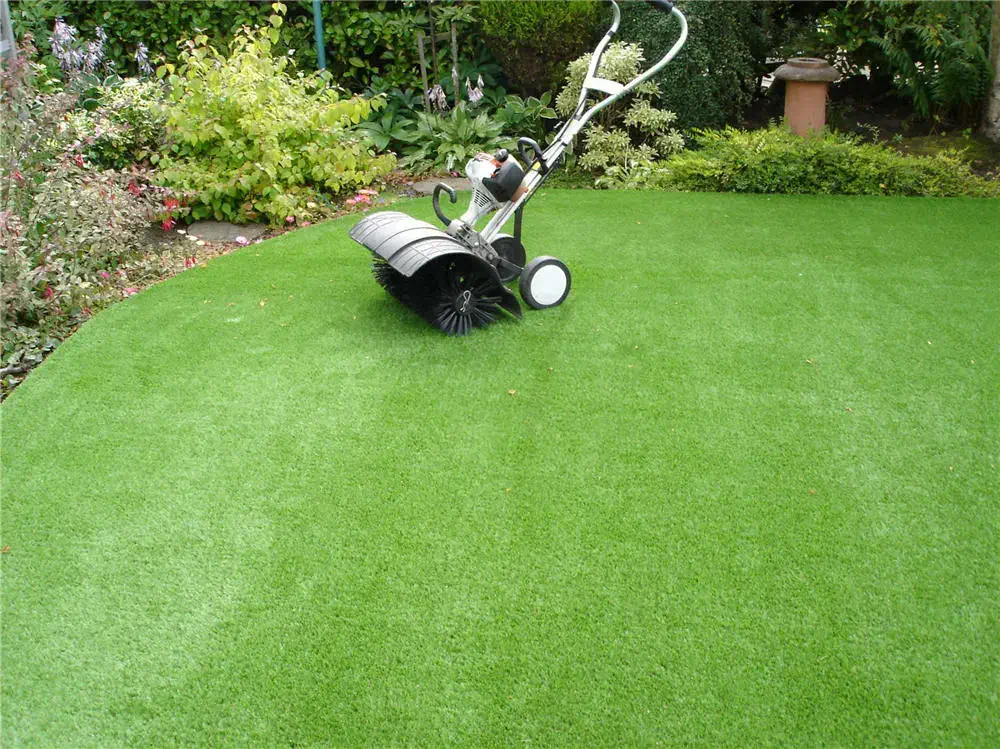 Clean Artificial Grass In Garden And Hotel Areas